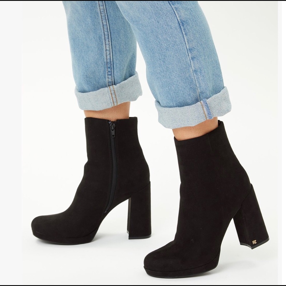 Rachel Zoe Black Maya Platform Boots Size 9